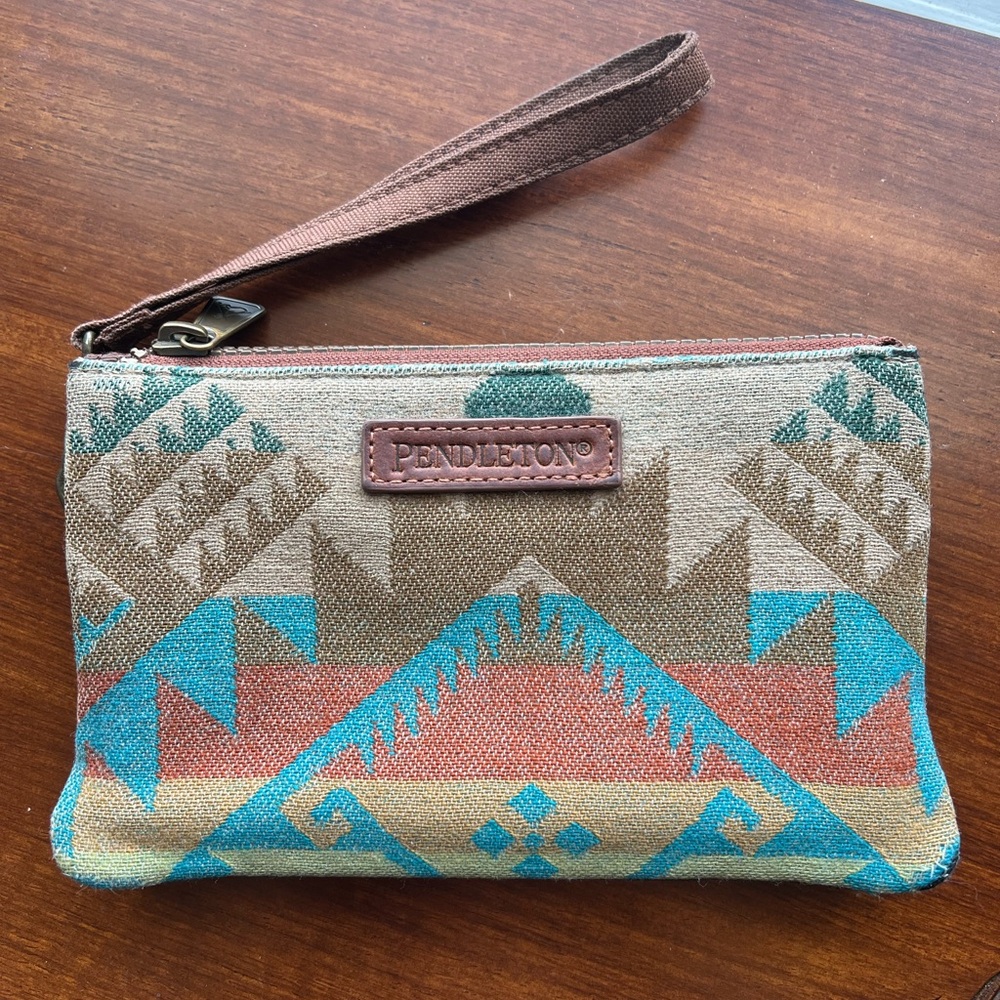 Pendleton Wool Multicolor Aztec Geometric Wristle… - image 1